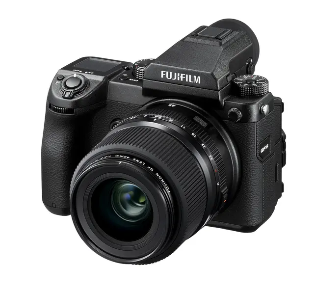 Fujifilm GF 45mm/2.8 R WR Tilsvarer 35mm. GFX objektiv 