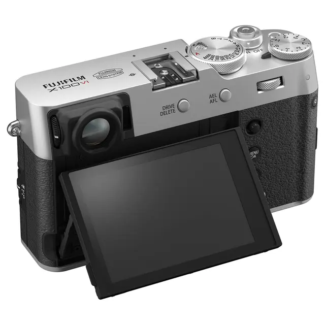Fujifilm X100VI Silver 40MP X-Trans CMOS 5 APS-C, X Processor 5 