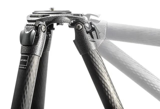Gitzo GT4543LS Systematic Tripod Ser. 4 Carbon, 4 ledd. Vekt 2,38 kg Max 1,58m 