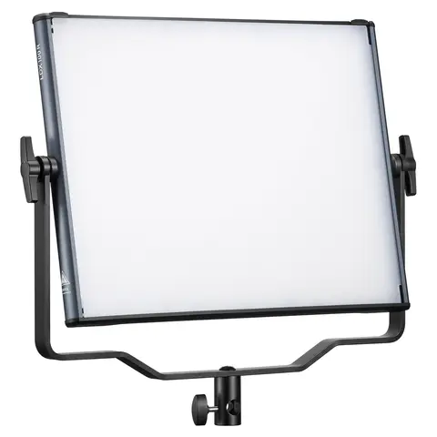 Godox LDX100R RGBWW Panel Light 41,7 x 468 cm. 118W. 2500-10000K