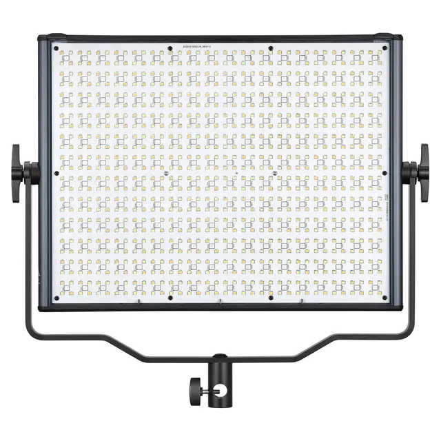 Godox KNOWLED LDX100R RGBWW Panel Light 41,7 x 468 cm. 118W. 2500-10000K 