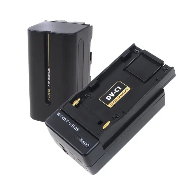 Hawk-Woods NP-F lader og batteri KIT L-Serie reiselader og NP-F 790 6800mAh 