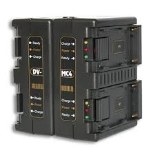 Hawk-Woods 4-Kanal Simultan Lader 4x NP-F Lader