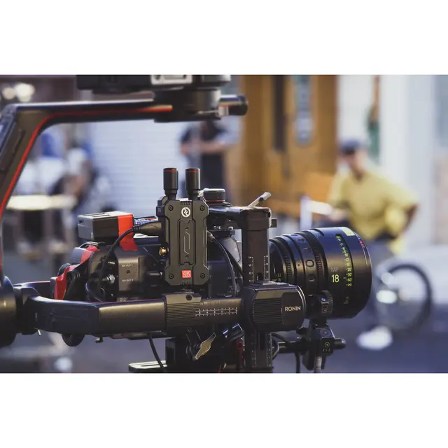 Hollyland Mars 4K 450ft UHD 150m Wireless Video Transmission 