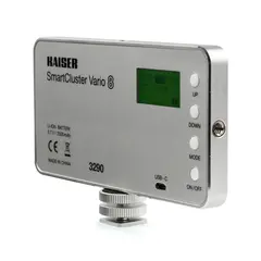 Kaiser 3290 SmartCluster Vario8 LED Kameralys i flat smarttelefonstørrelse.