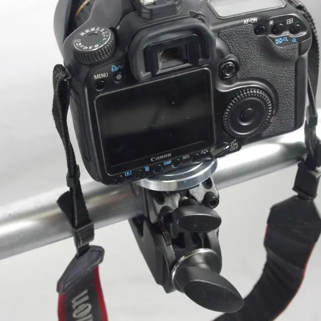 Kupo KS-024 1/4" Plattform m/16mm PIN Festeplate med Baby PIN til 1/4 skrue 