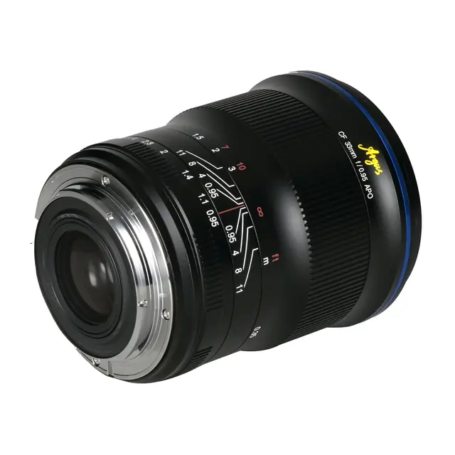 Laowa Argus 33mm f/0.95 CF APO For Canon RF APS-C format 