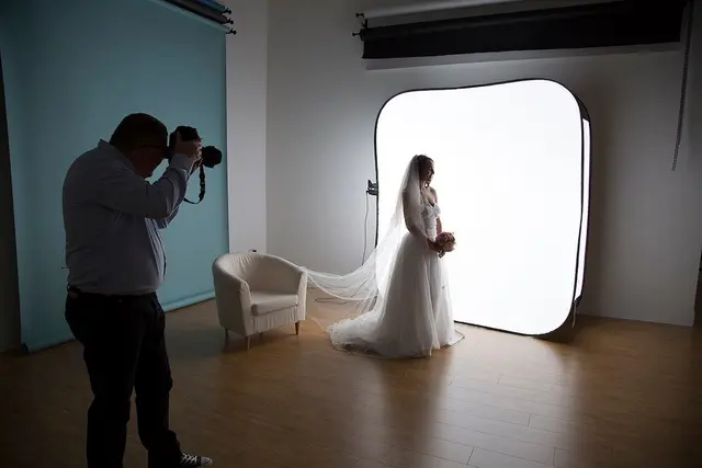 Lastolite | Manfrotto HiLite Background 2.5 x2.15m