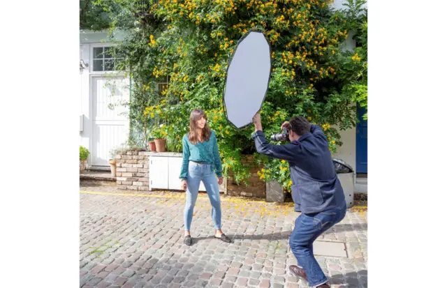 Lastolite | Manfrotto Halo Compact Reflector 82cm
