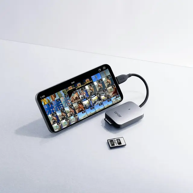 Lexar Cardreader CFexpress Type A USB 3.2 Gen 2 / USB-C Reader. 900MB/s 