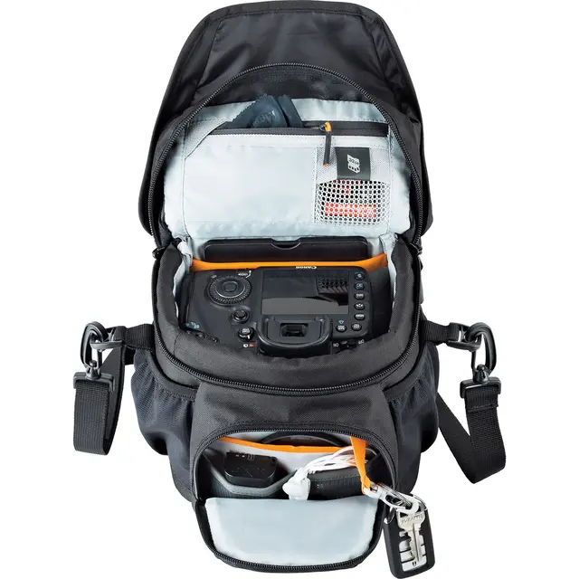 Lowepro Nova 140 II AW Skulder bag 17,5 x 10 x 17cm 