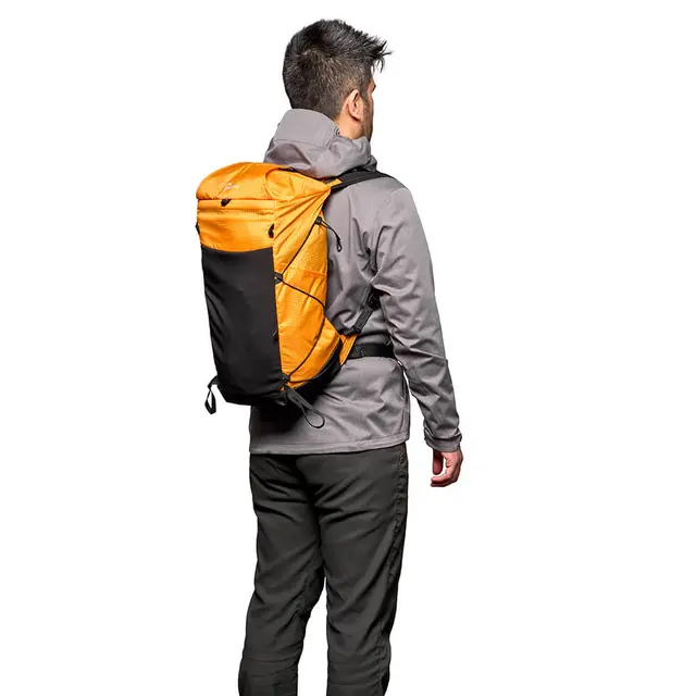 Lowepro RunAbout BP 18L