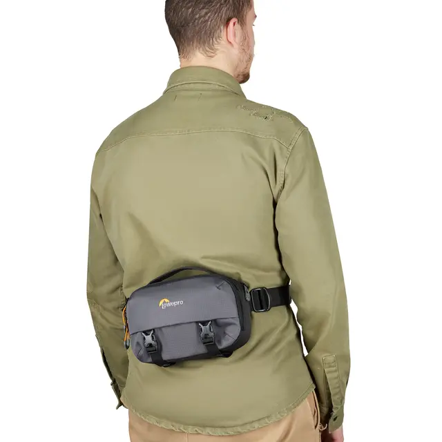 Lowepro Sling Pack Trekker Lite HP 100 Grå. Kompakt skulder/hofte veske 