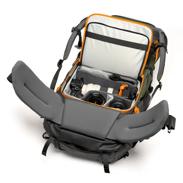 Lowepro PhotoSport PRO 70L AW IV S-M Tursekk med kamerainsert. Medium rygg 