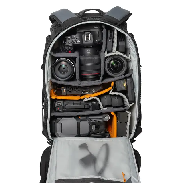 Lowepro ProTactic BP 450 AW III 28L Fotoryggsekk 16" Lap Top 
