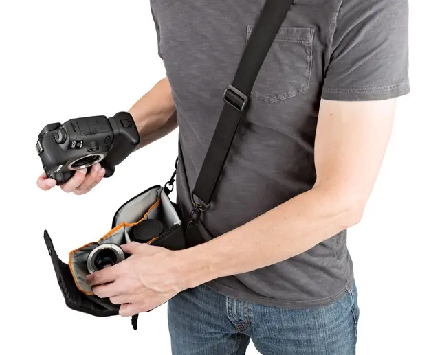 Lowepro ProTactic Lens Exchange 100 AW Objektivveske med doble lommer 
