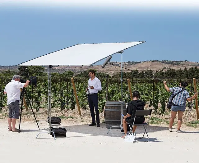 Lastolite | Manfrotto SkyLite Rapid Extra Large Kit