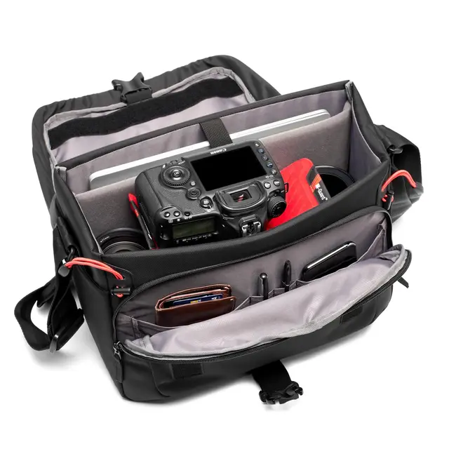 Manfrotto Advanced III Messenger M Skulderbag 14" LapTop 