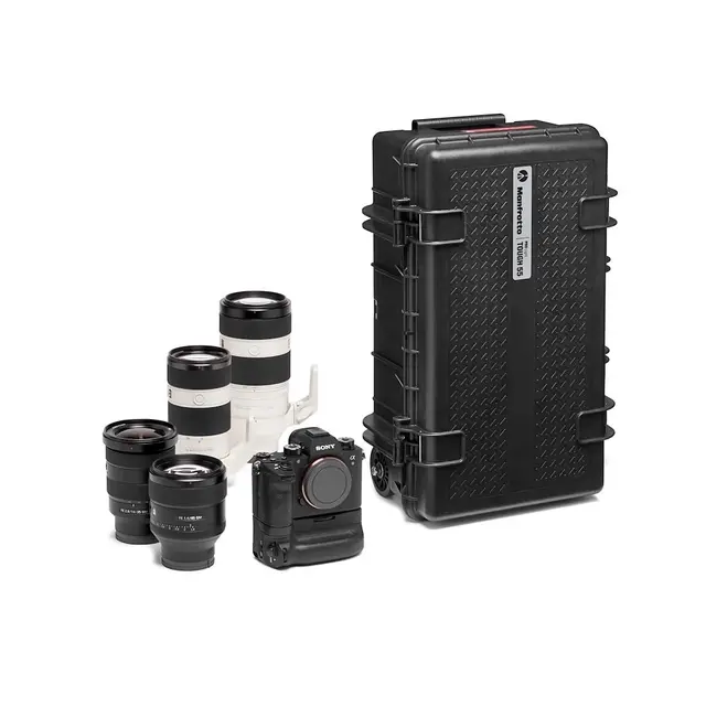 Manfrotto Pro-Light Reloader Tough TH55F Hard-Case trillekoffert. m/skuminlegg 