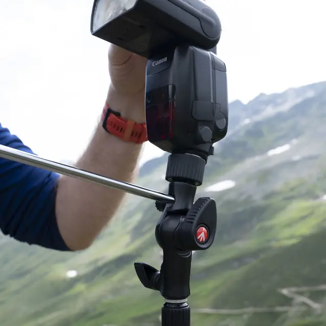 Manfrotto Snap Tilthode MLH1HS-2 Leddet stativhode for blits og paraply 