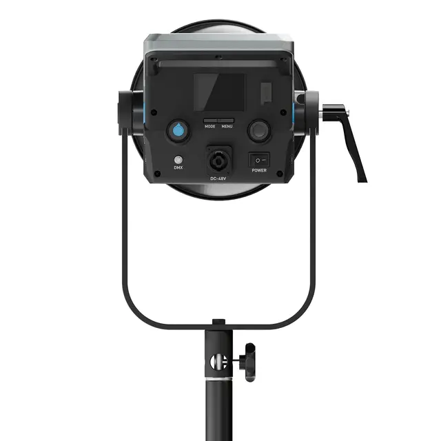 Nanlite FC-500C LED RGBW Spot Light 2700-7500K. LED lampe, 520W 