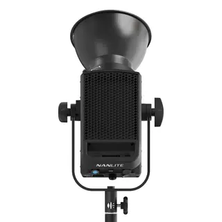 Nanlite FS-300C LED RGBW Spot Light 2700-7500K. LED lampe, str&#248;mdrevet, 350W