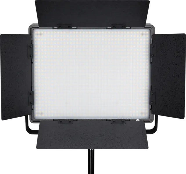 Nanlite 2 Light Kit 900CSA w/Carry Case & Light Stand 
