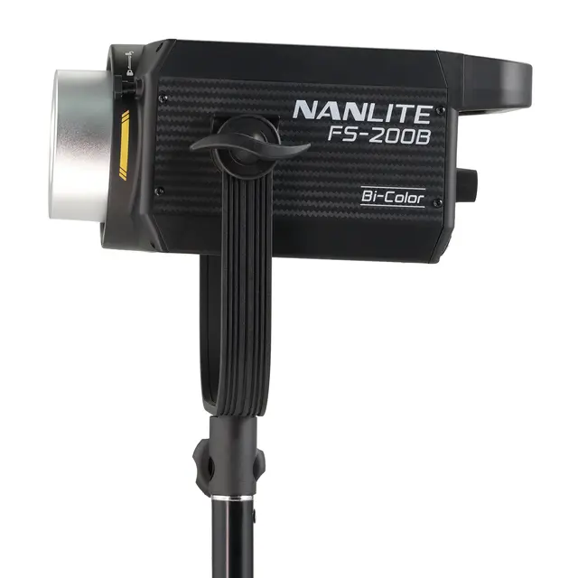 Nanlite FS-200B Bi-Color LED Spot Light 2700K-6500K LED lampe, strømdrevet 185W 