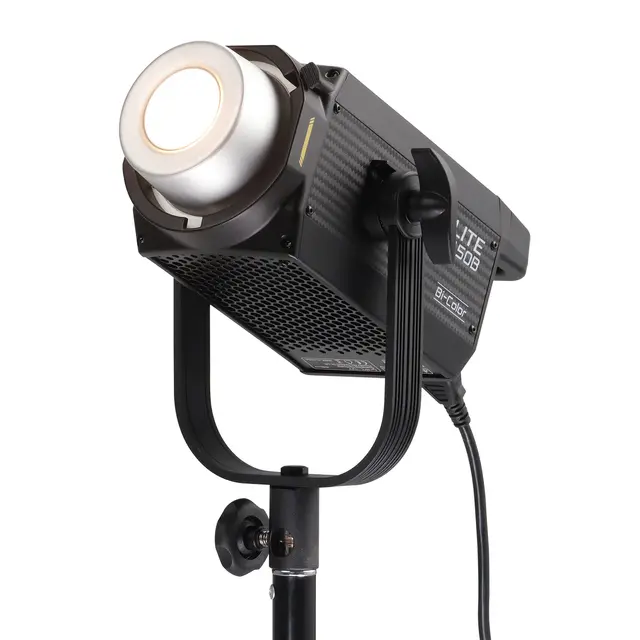 Nanlite FS-150B Bi-Color LED Spot Light 2700K-6500K 