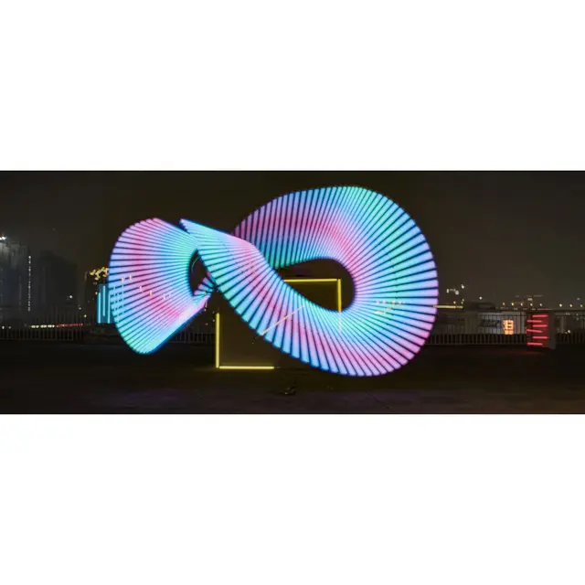Nanlite PavoTube T8-7X 1-Light kit 100cm LED tubelys med internt batteri 8W 