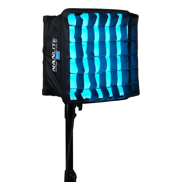 Nanlite PavoSlim 60C RGBWW LED Panel 72W. 2700-7500K  Str.30x30 cm 