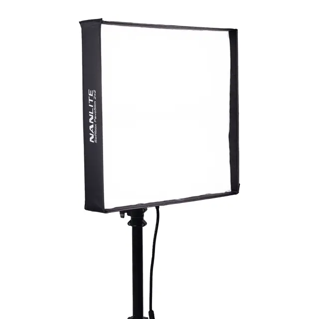 Nanlite PavoSlim 240C RGBWW LED Panel Størrelse 60x60 cm 