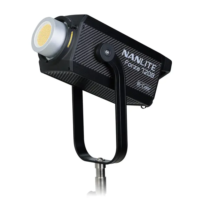 Nanlite Forza 720B Led Spot Light Bi-color 2700-6500K Med trillekoffert 