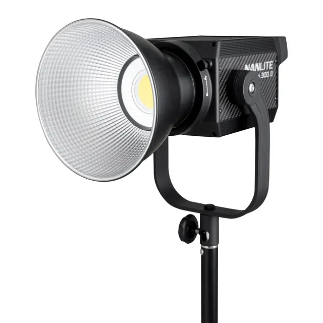 Nanlite Forza 300 II Daylight LED Spot 5600K. DMX, Bluetooth 