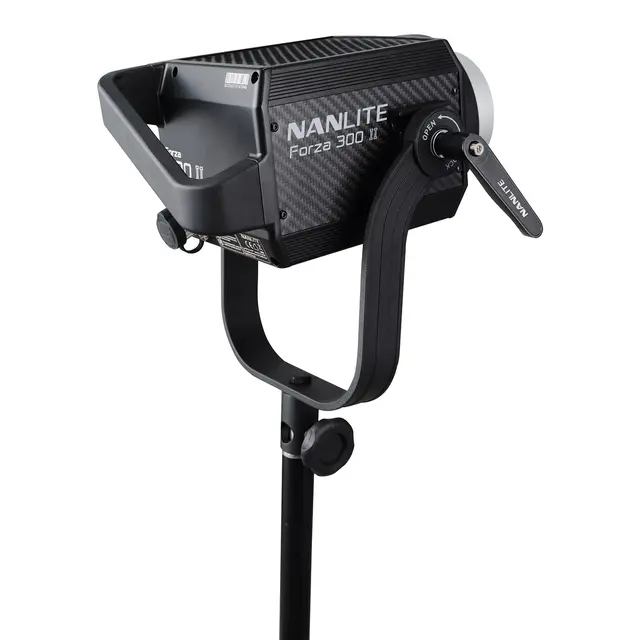 Nanlite Forza 300 II Daylight LED Spot 5600K. DMX, Bluetooth 
