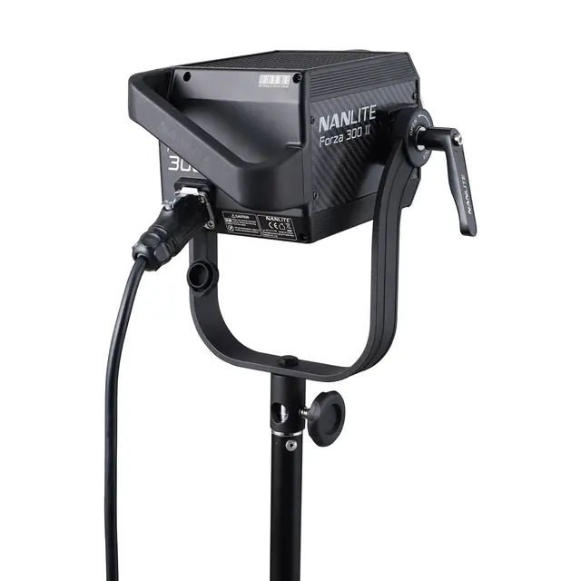 Nanlite Forza 300 II Daylight LED Spot 5600K. DMX, Bluetooth 