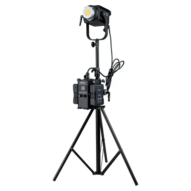 Nanlite Forza 300 II Daylight LED Spot 5600K. DMX, Bluetooth 