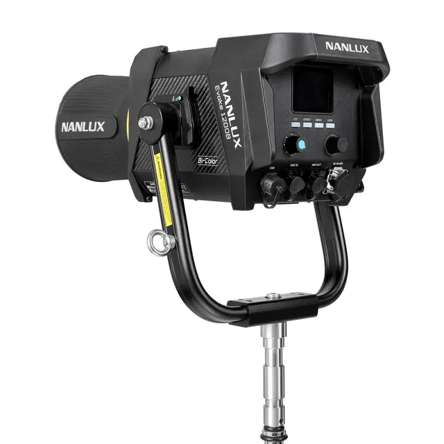 Nanlux Evoke 1200B Spot Light LED lampe og Flight Case 