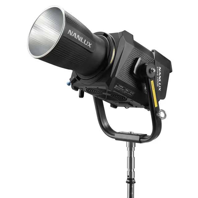 Nanlux Evoke 1200B Spot Light LED lampe og Flight Case 