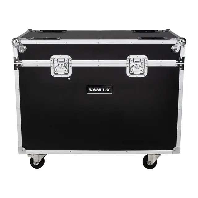 Nanlux Evoke 1200B Spot Light LED lampe og Flight Case 