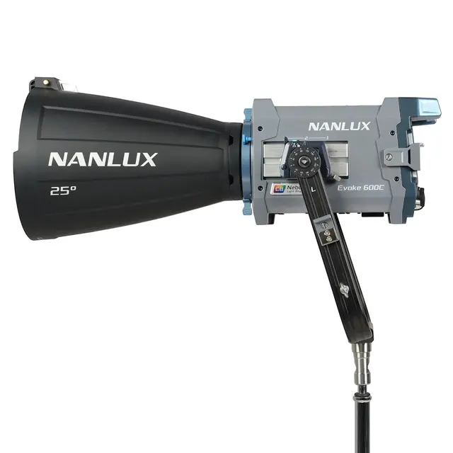 Nanlux Evoke 600C Full-Color Spot Light 600W. 1000-20 000K 