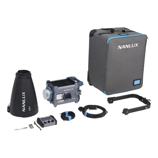 Nanlux Evoke 600C Full-Color Spot Light 600W. 1000-20 000K 