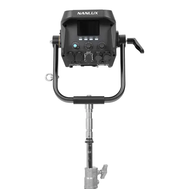 Nanlux Evoke 900C Spot Light m/FL-35YK Med Flight Case 