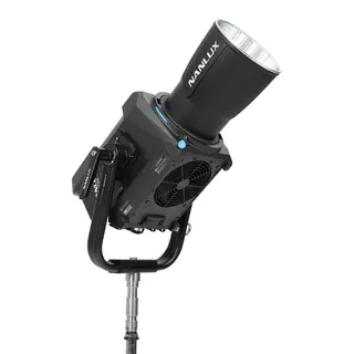 Nanlux Evoke 900C Spot Light Med Trillekoffert