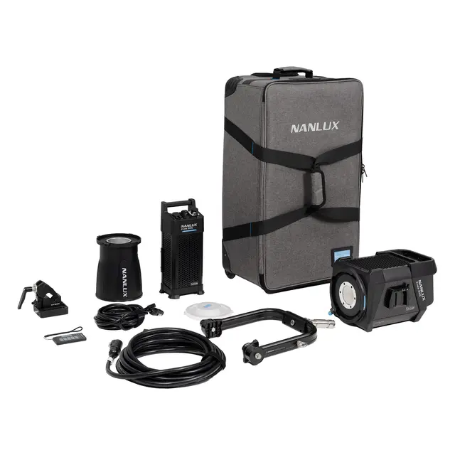 Nanlux Evoke 900C Spot Light Med Trillekoffert 