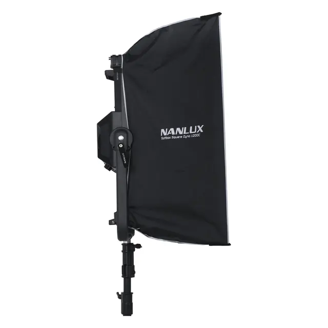 Nanlux Dyno 1200c Softbox med Eggcrate 140x90cm Softbox for 1200 