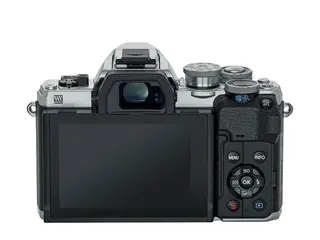 Olympus OM-D E-M10 IV kamerahus Sølv