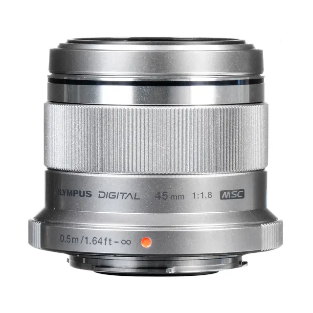 Olympus M.Zuiko 45mm f/1.8 Silver Silver 