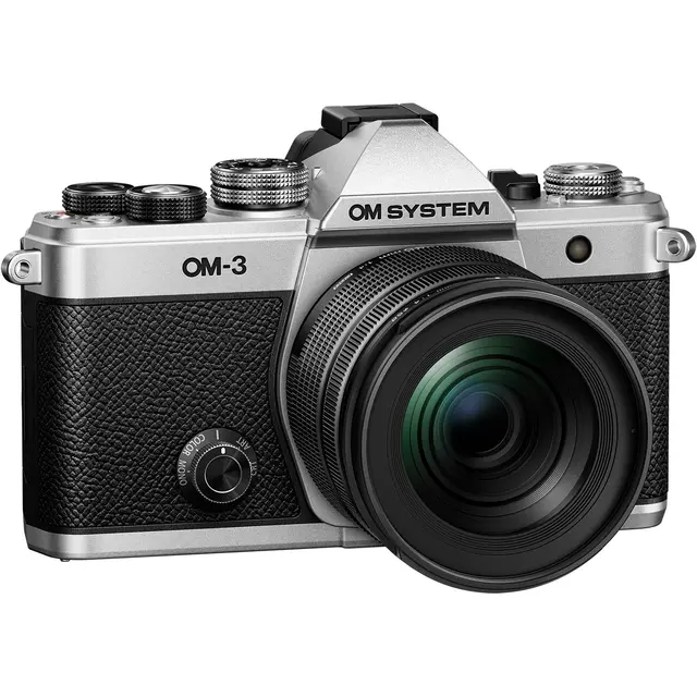 OM SYSTEM OM-3 med 12-45mm f/4.0 PRO Silver 