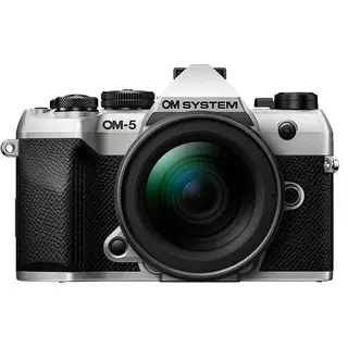 OM SYSTEM OM-5 II med 12-45mm f/4 PRO Silver